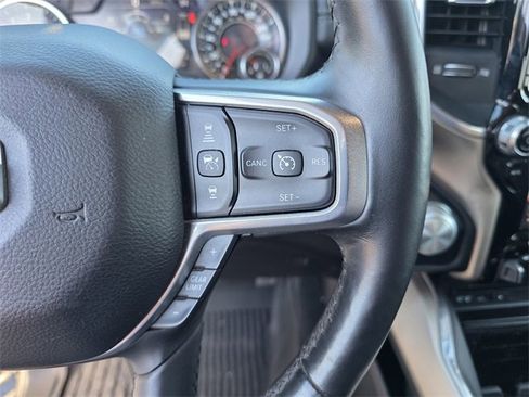 Used 2019 RAM 1500 Laramie image 40