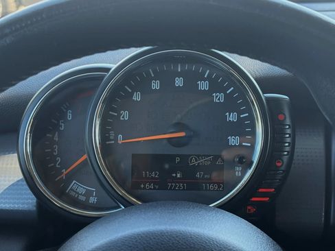 Used 2015 MINI Cooper 4-Door Hardtop image 21