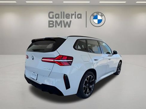 Used 2025 BMW X3 xDrive30i AWD/4WD image 8