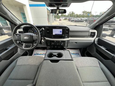 Used 2026 Ford F250 XLT AWD/4WD image 2