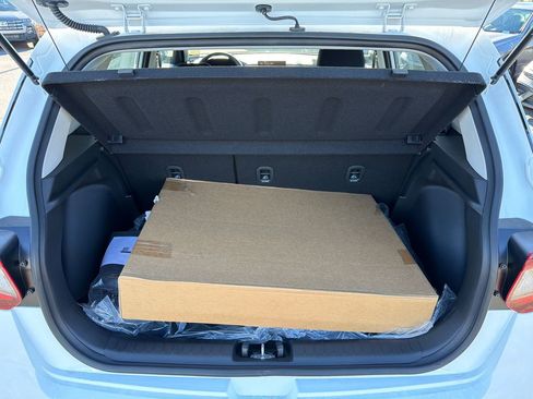 New 2026 Hyundai Venue SE image 18