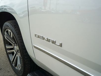 Used 2019 GMC Yukon Denali w/ Denali Ultimate Package