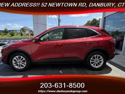 Used 2020 Ford Escape SE AWD/4WD image 2