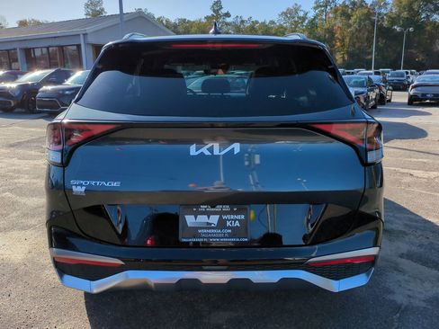 Certified 2023 Kia Sportage SX image 6