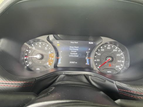 Used 2025 Jeep Compass Trailhawk image 38