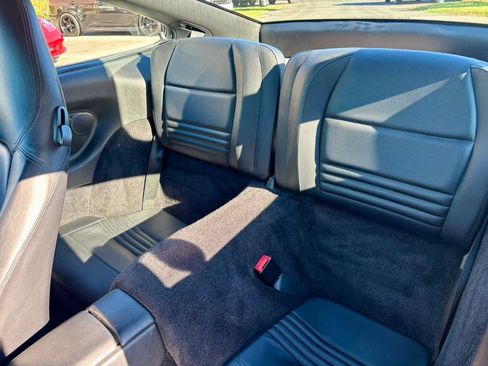 Used 2001 Porsche 911 Carrera 4 image 12