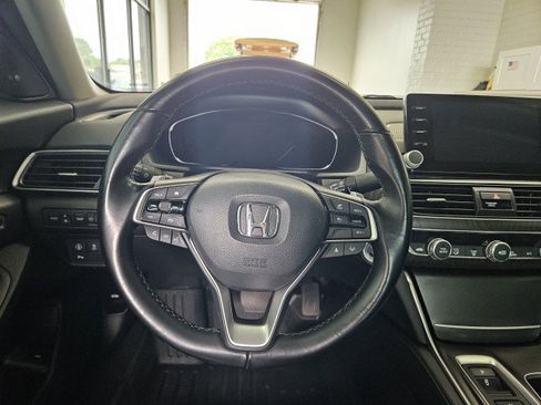 Used 2022 Honda Accord Touring image 17