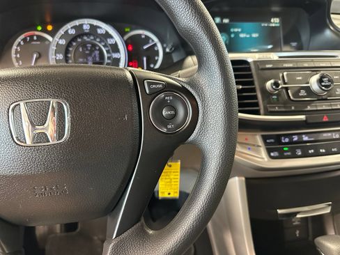 Used 2014 Honda Accord LX image 16