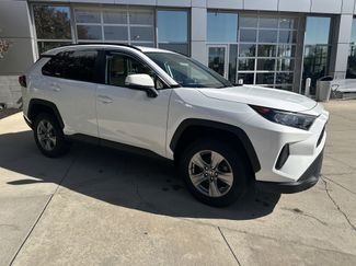 Used 2022 Toyota RAV4 LE AWD/4WD video 2