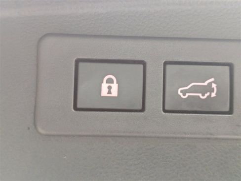 Used 2021 Subaru Outback Onyx Edition XT w/ Popular Package #2 image 14