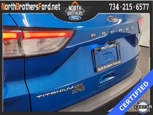 Used 2020 Ford Escape Titanium image 28