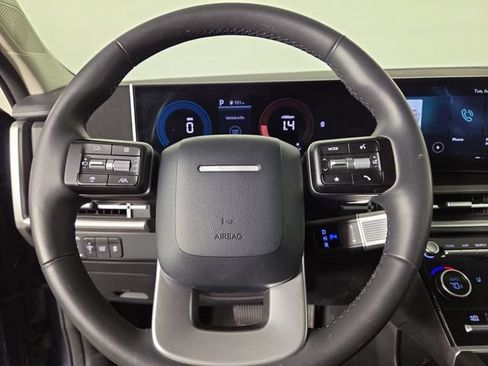 Used 2026 Hyundai Santa Fe SEL AWD/4WD image 24