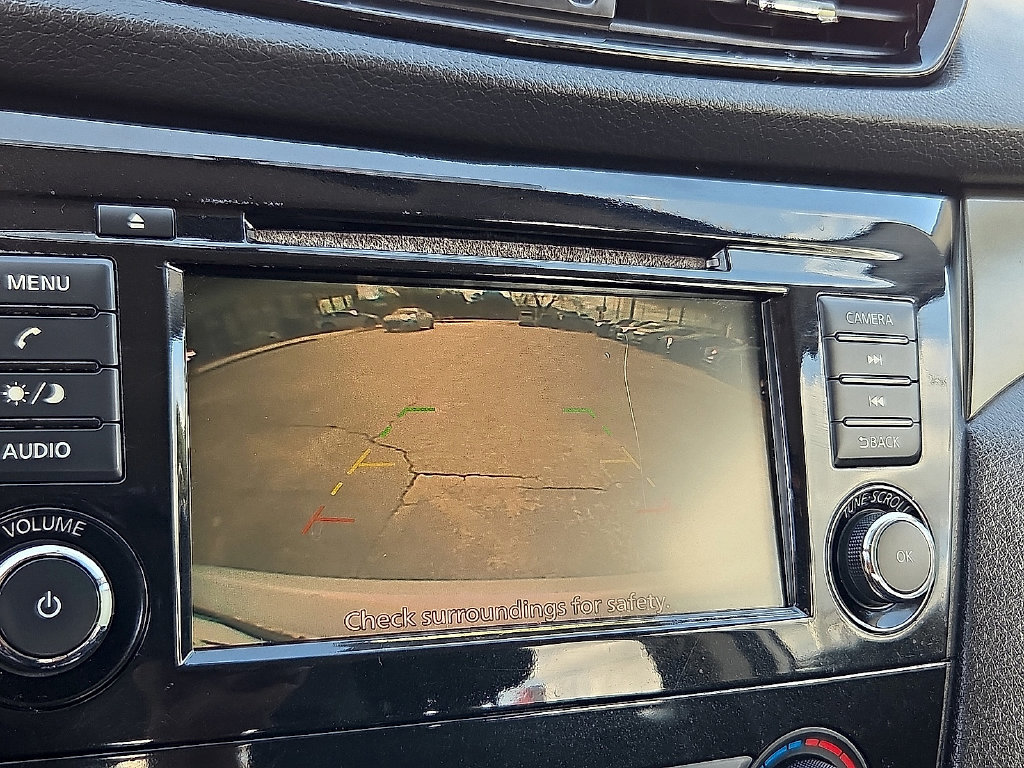 Used 2019 Nissan Rogue Sport S FWD image 16