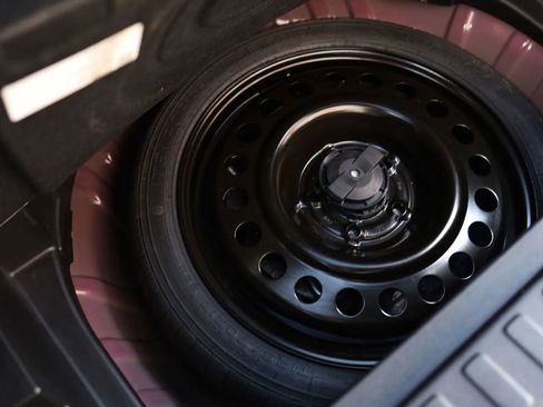 Used 2019 Chevrolet Equinox Premier image 38