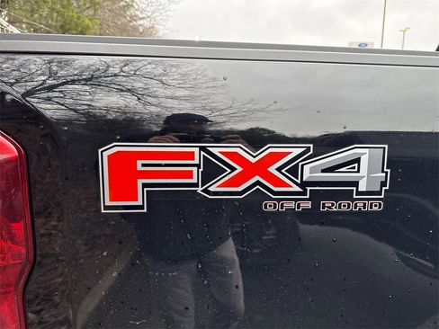 Used 2023 Ford F250 King Ranch w/ Chrome Package image 15