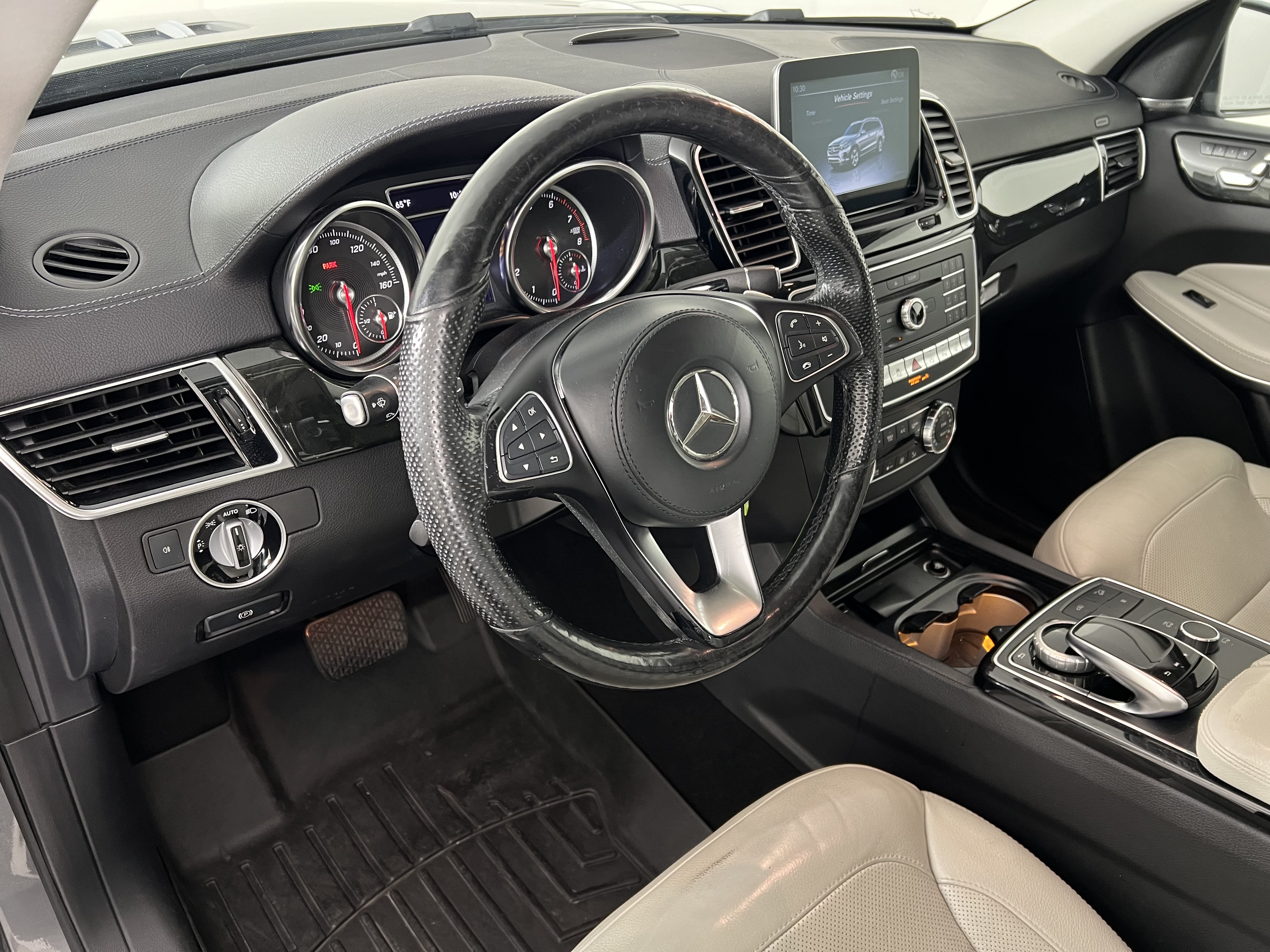 Used 2017 Mercedes-Benz GLS 550 4MATIC image 16