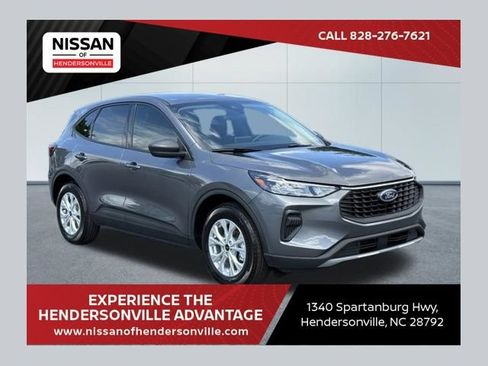 Used 2025 Ford Escape Active FWD image 1