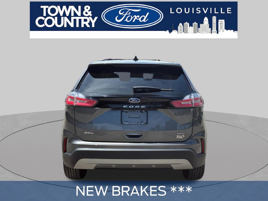 Used 2023 Ford Edge SEL w/ Convenience Package AWD/4WD image 4