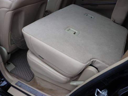 Used 2010 Mercedes-Benz GL 450 4MATIC image 28