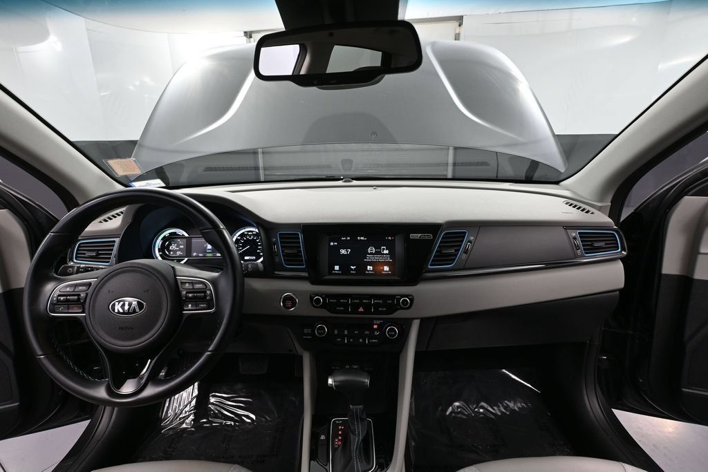 Used 2019 Kia Niro EX FWD image 19