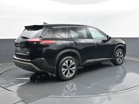 Used 2023 Nissan Rogue SV image 20