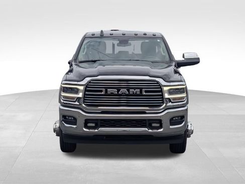 Used 2022 RAM 3500 Laramie AWD/4WD image 2