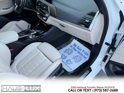 Used 2021 BMW X3 xDrive30i w/ M Sport Package AWD/4WD image 12