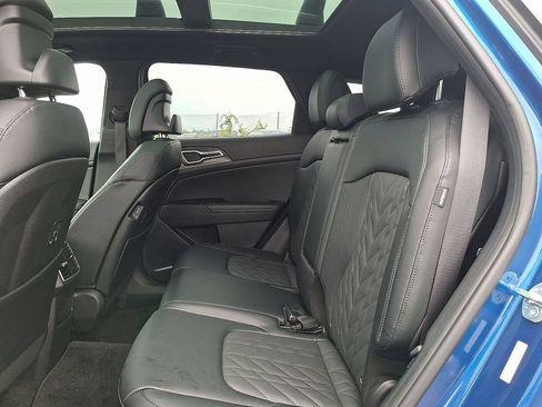 Certified 2024 Kia Sportage X-Line w/ X-Line Premium Package AWD/4WD image 11