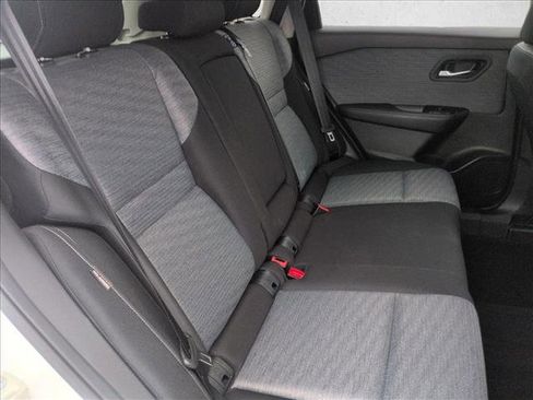 Used 2023 Nissan Rogue SV AWD/4WD image 20