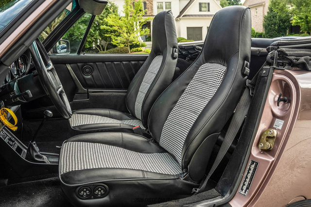 Used 1988 Porsche 911 Carrera RWD image 37