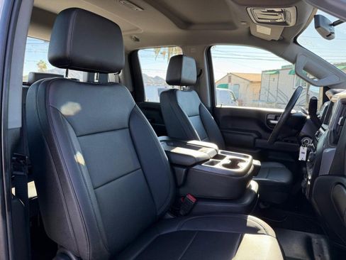 Used 2021 Chevrolet Silverado 2500 W/T w/ WT Fleet Convenience Package image 39