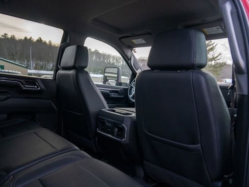 Used 2024 Chevrolet Silverado 2500 LTZ w/ LTZ Plus Package image 16