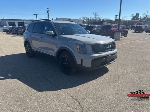 Used 2024 Kia Telluride EX X-Line image 8