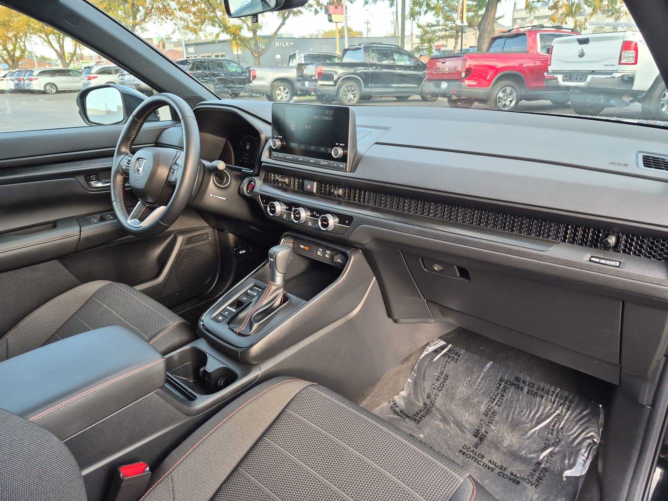 Used 2025 Honda CR-V Sport image 31