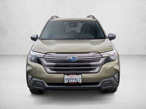 Certified 2026 Subaru Forester Premium AWD/4WD image 2
