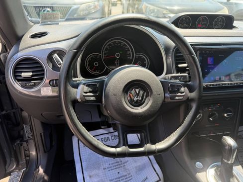 Used 2014 Volkswagen Beetle TDI FWD image 20