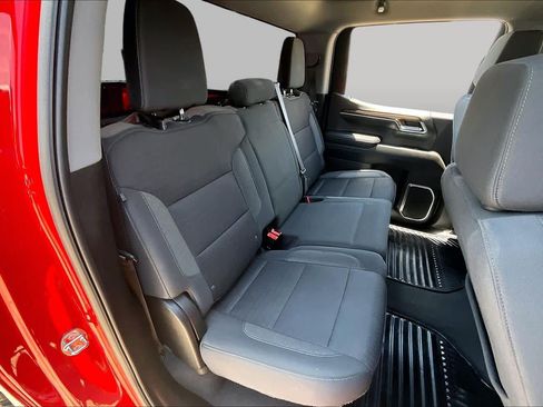 Used 2022 Chevrolet Silverado 1500 LT RWD image 19