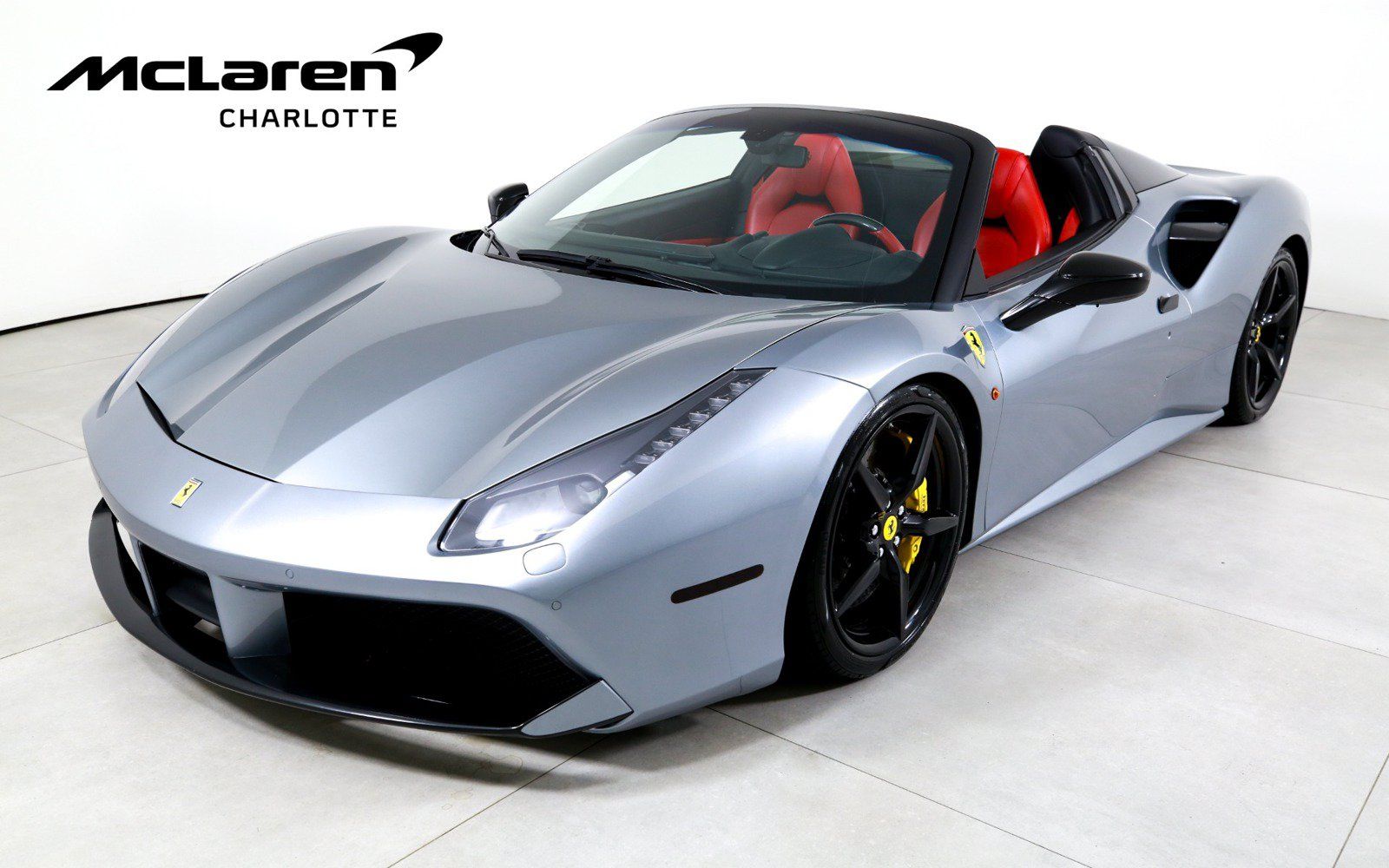 Used 2019 Ferrari 488 Spider RWD image 1