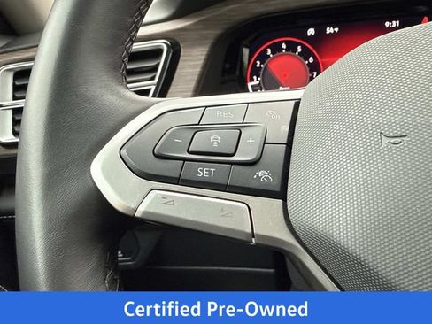 Certified 2025 Volkswagen Atlas SEL Premium R-Line AWD/4WD image 27
