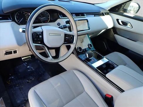 Used 2023 Land Rover Range Rover Velar R-Dynamic S image 11