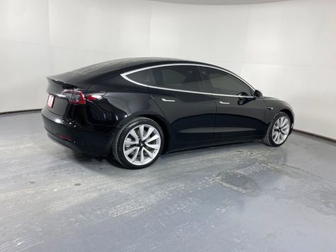 Used 2018 Tesla Model 3 Long Range image 6
