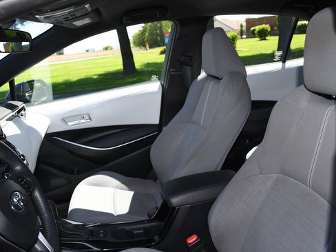 Used 2021 Toyota Corolla SE w/ Carpet Mat Package (TMS) FWD image 12