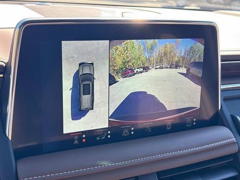 Certified 2024 Chevrolet Suburban High Country w/ Advanced Technology Package image 33