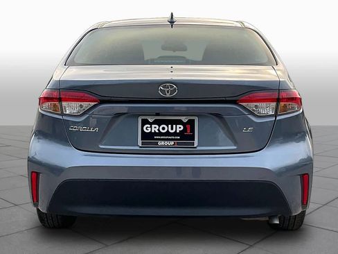 Used 2026 Toyota Corolla LE FWD image 5
