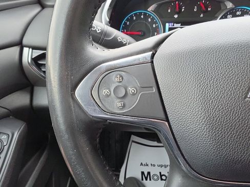 Used 2018 Chevrolet Traverse LT image 9