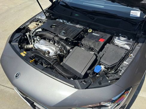 Used 2023 Mercedes-Benz CLA 250 image 5