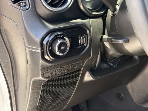 Used 2024 Jeep Wrangler Unlimited Sahara AWD/4WD image 20
