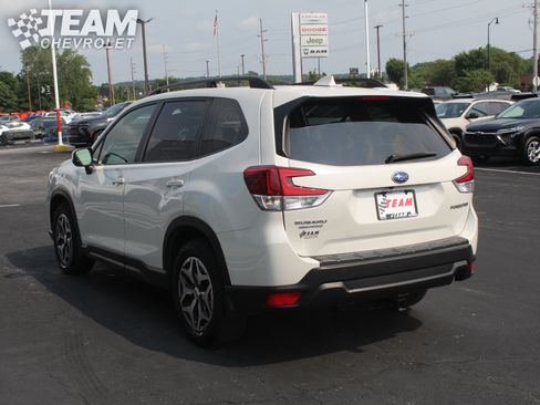 Used 2021 Subaru Forester Premium w/ Popular Package #1 AWD/4WD image 6