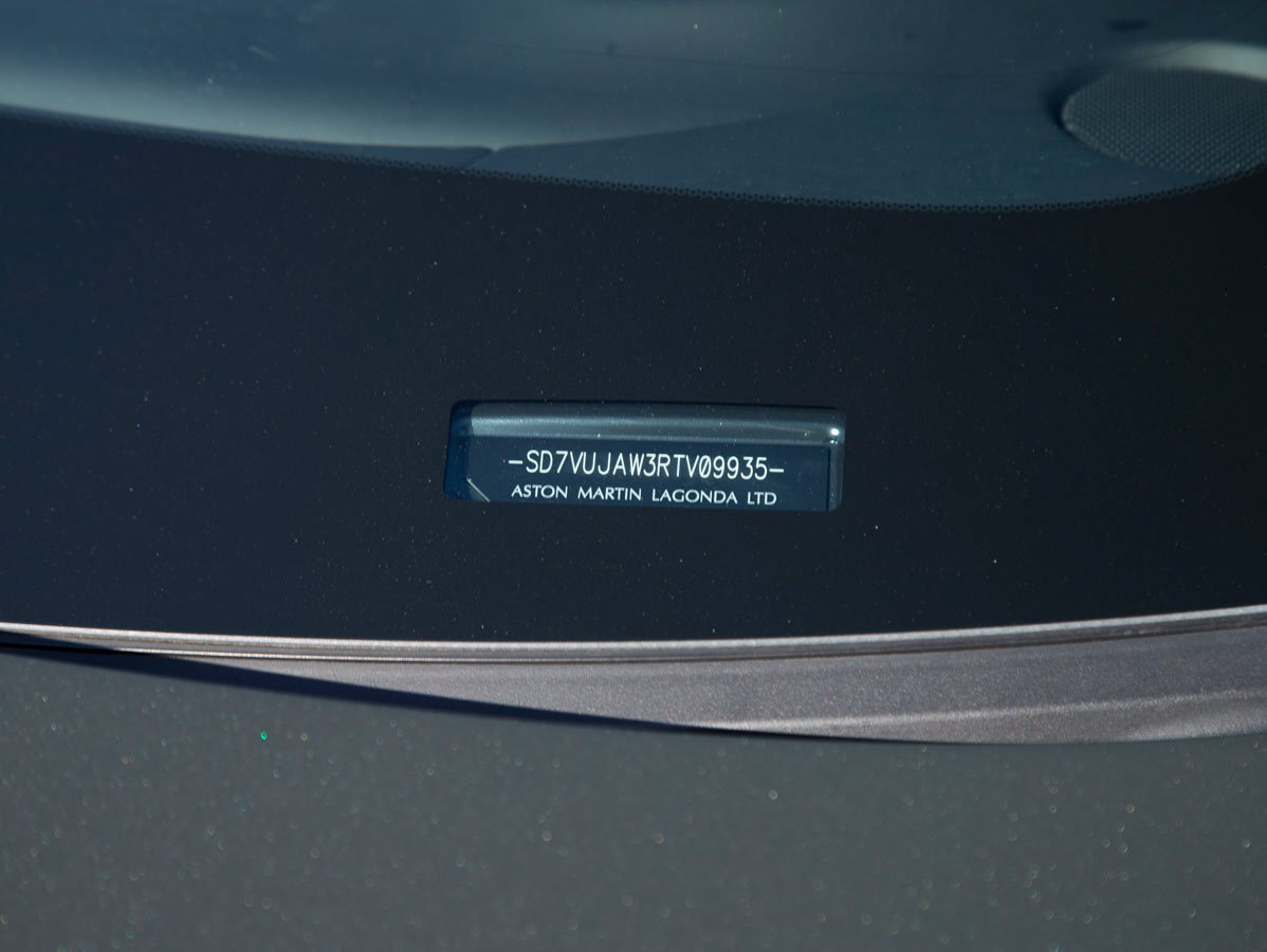 Used 2024 Aston Martin DBX AWD/4WD image 33