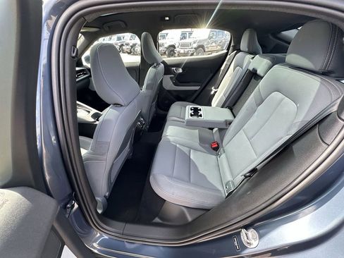 Used 2024 Polestar Polestar 2 Long Range Dual Motor image 31